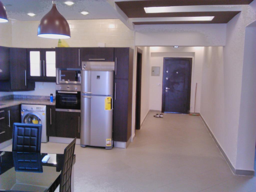 Three-Bedroom Apartment At Louly Beach Resort Ain Sukhna Quarto foto